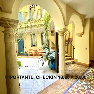 2* Hotel Conde De Cárdenas